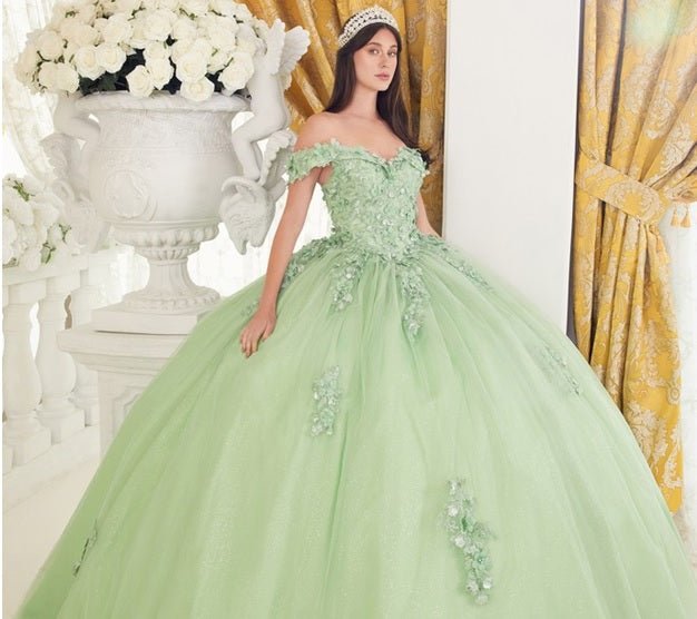 Quinceanera Trends of 2023 - Ladivine by Cinderella Divine