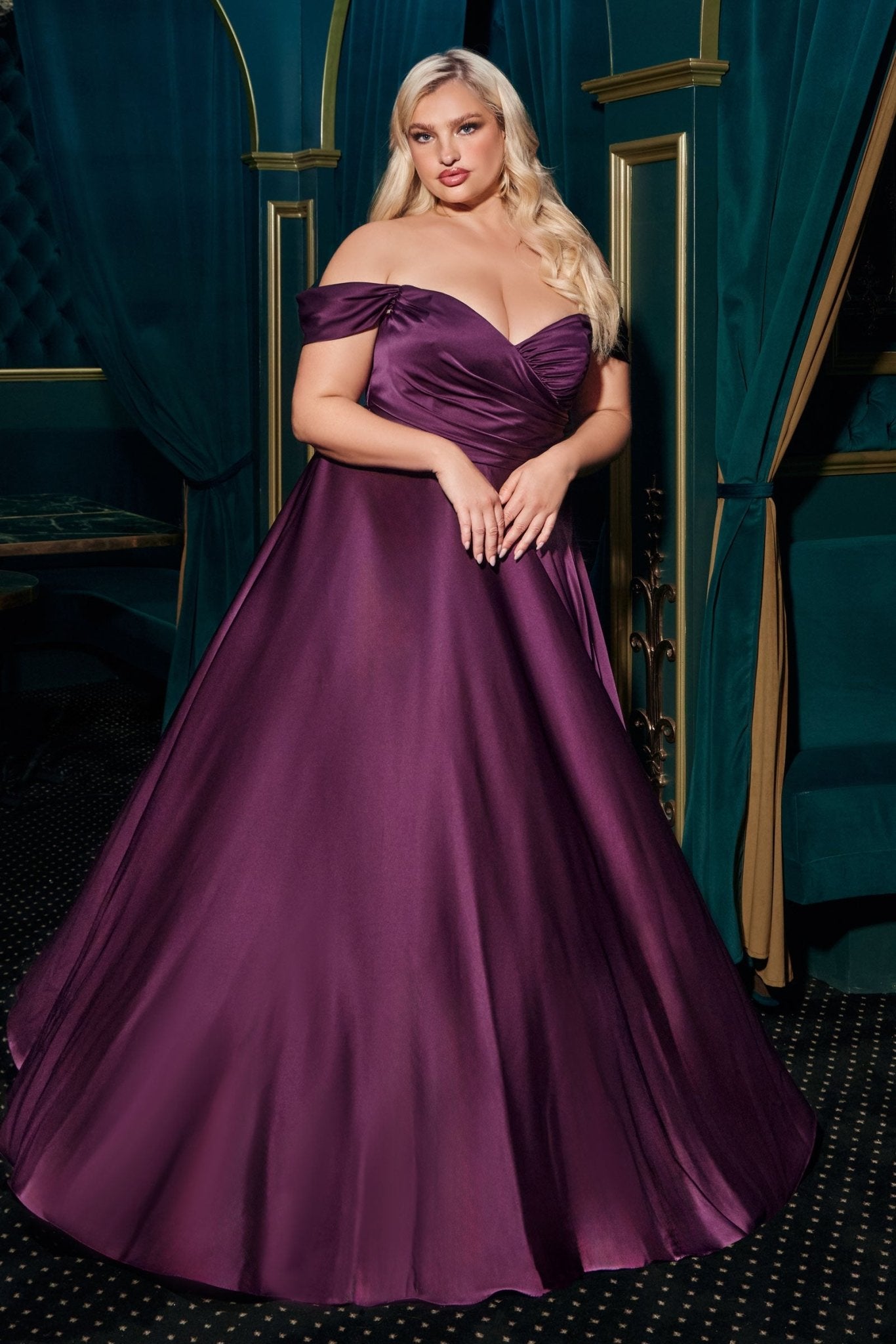 7493C - Ladivine by Cinderella Divine