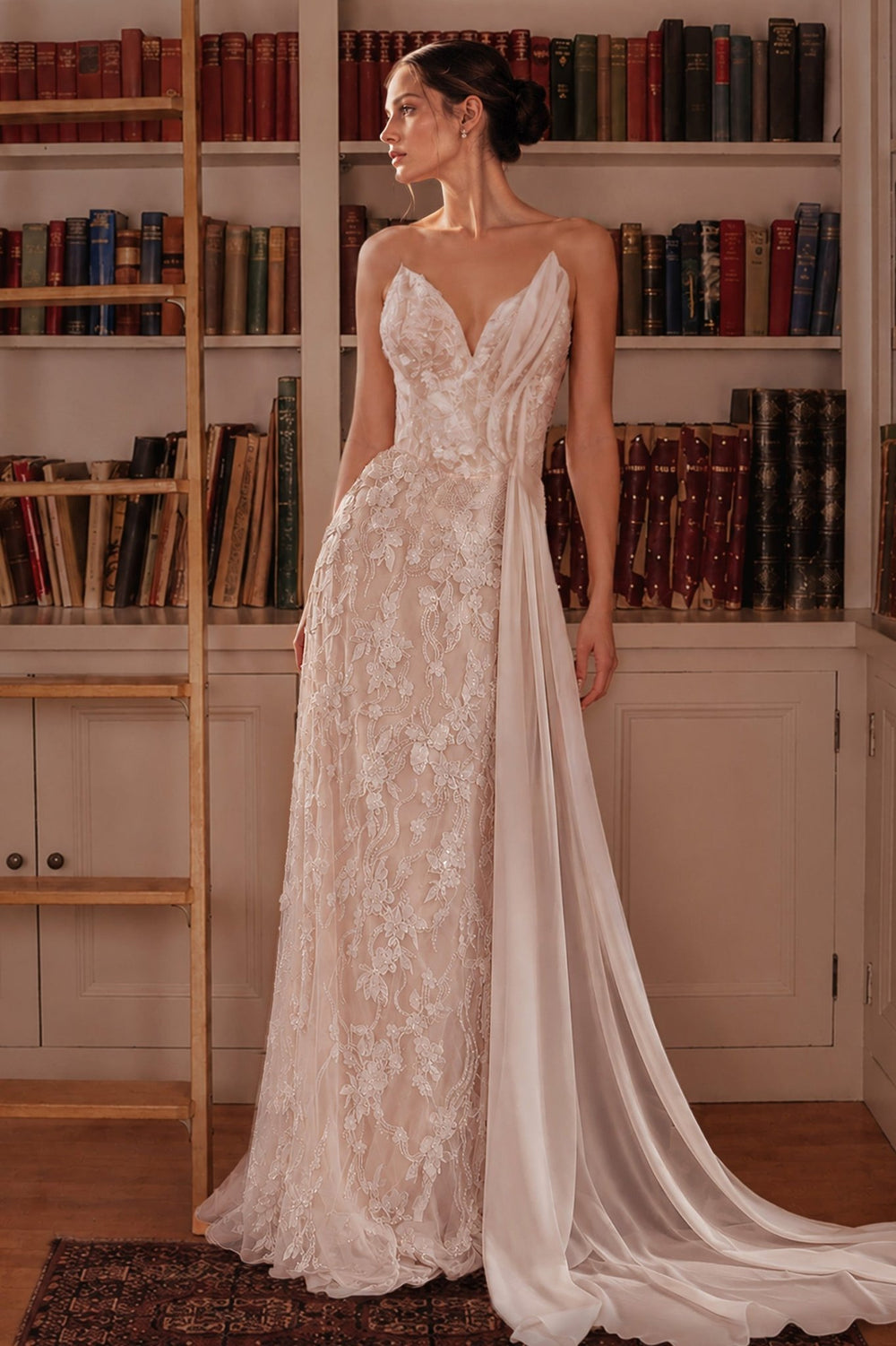 CB168W - Ladivine by Cinderella Divine