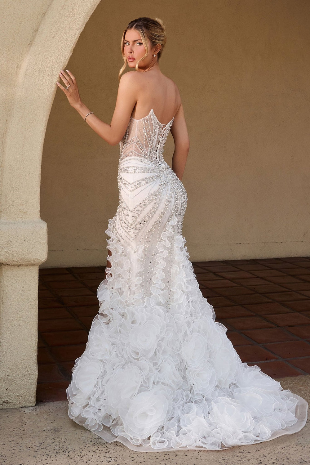 CC2488W - Ladivine by Cinderella Divine