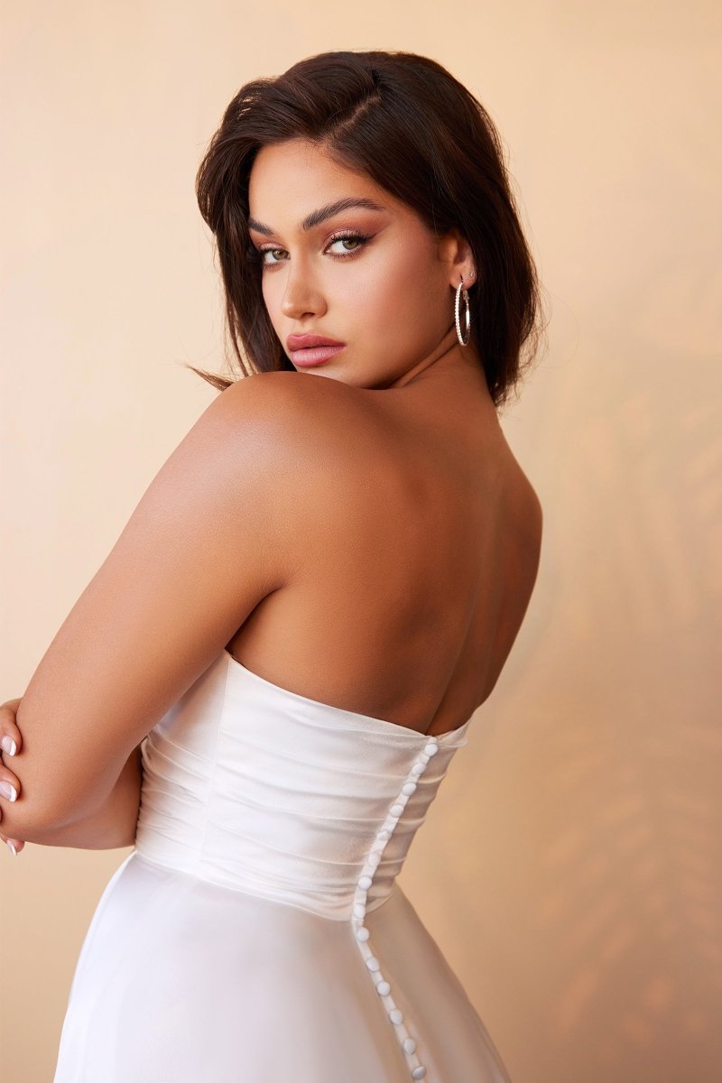 CD0166W - Ladivine by Cinderella Divine