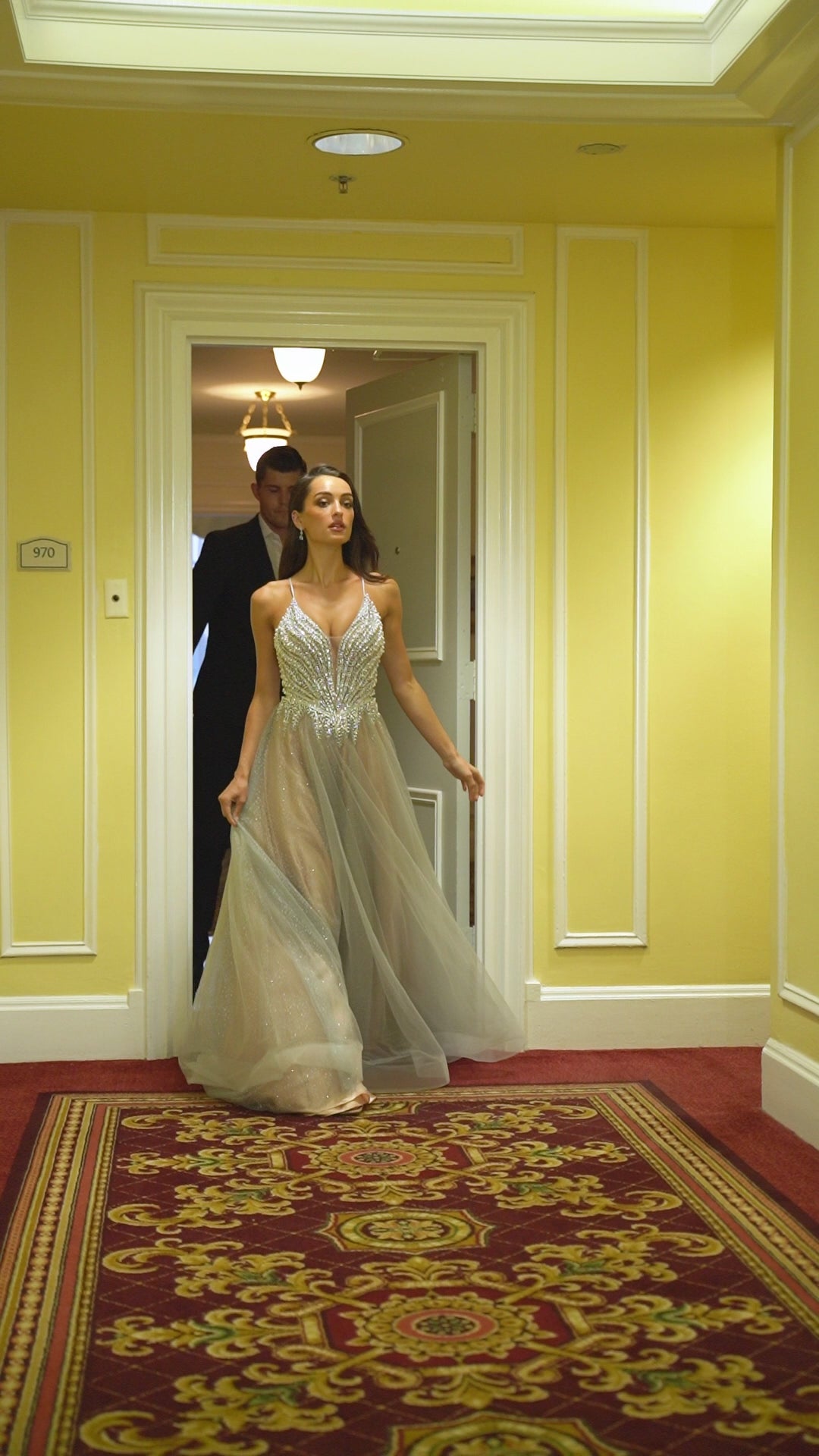 CC2531 | BALL GOWN – Ladivine by Cinderella Divine | Shop Trendy