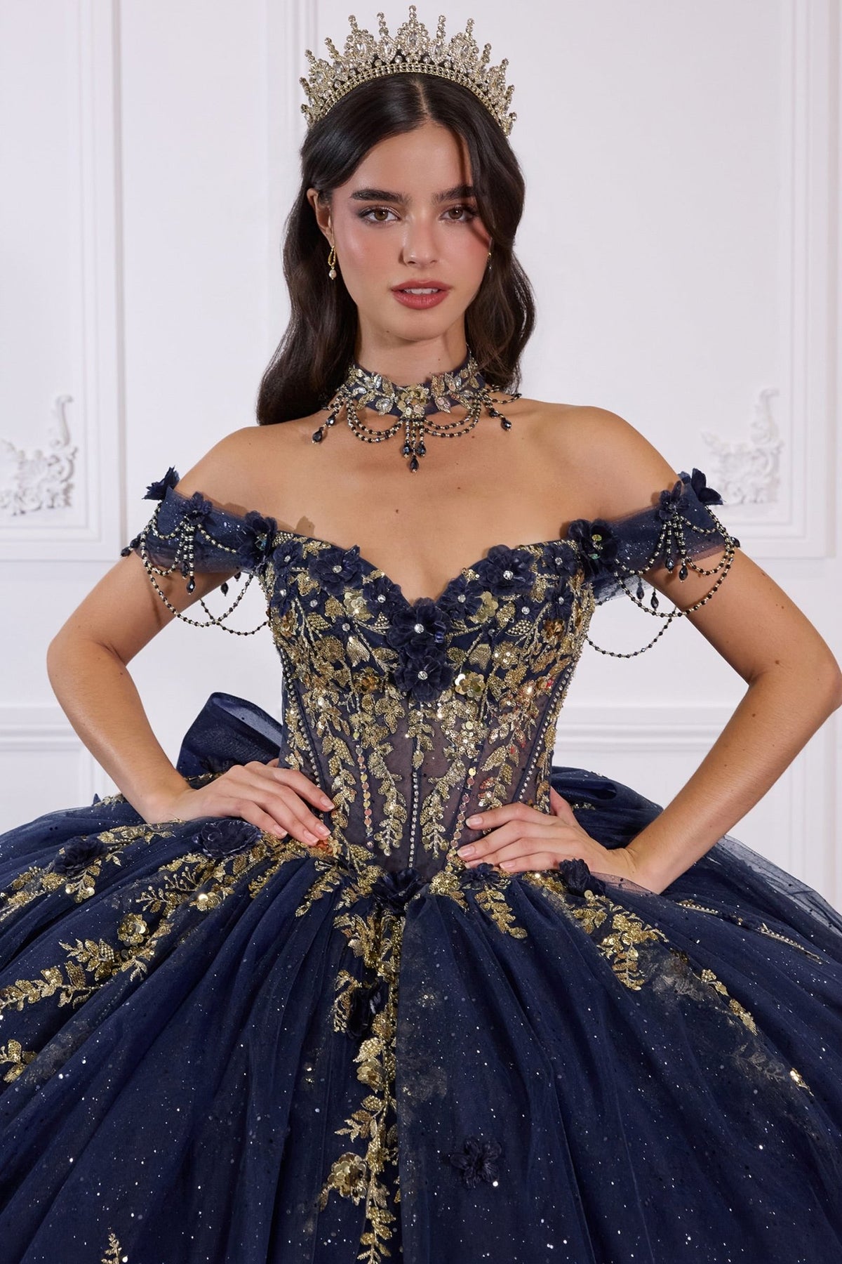 15728 - Ladivine by Cinderella Divine