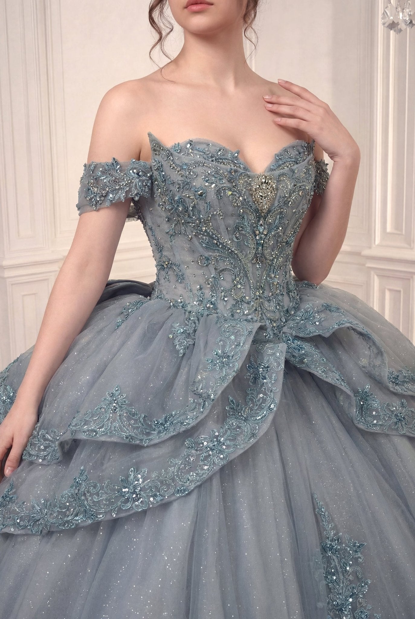 15729 - Ladivine by Cinderella Divine