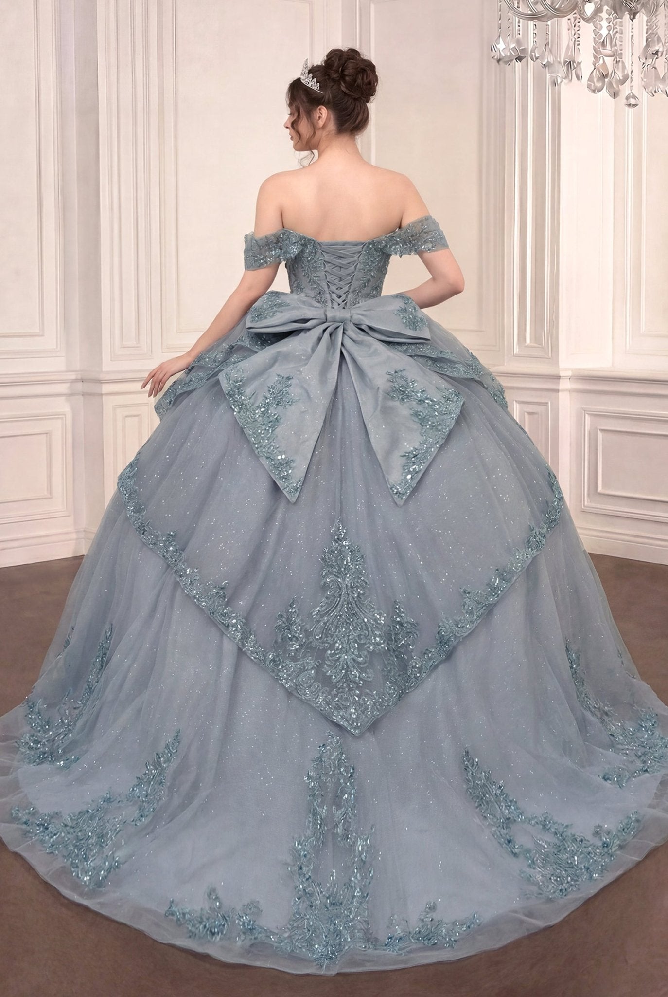 15729 - Ladivine by Cinderella Divine
