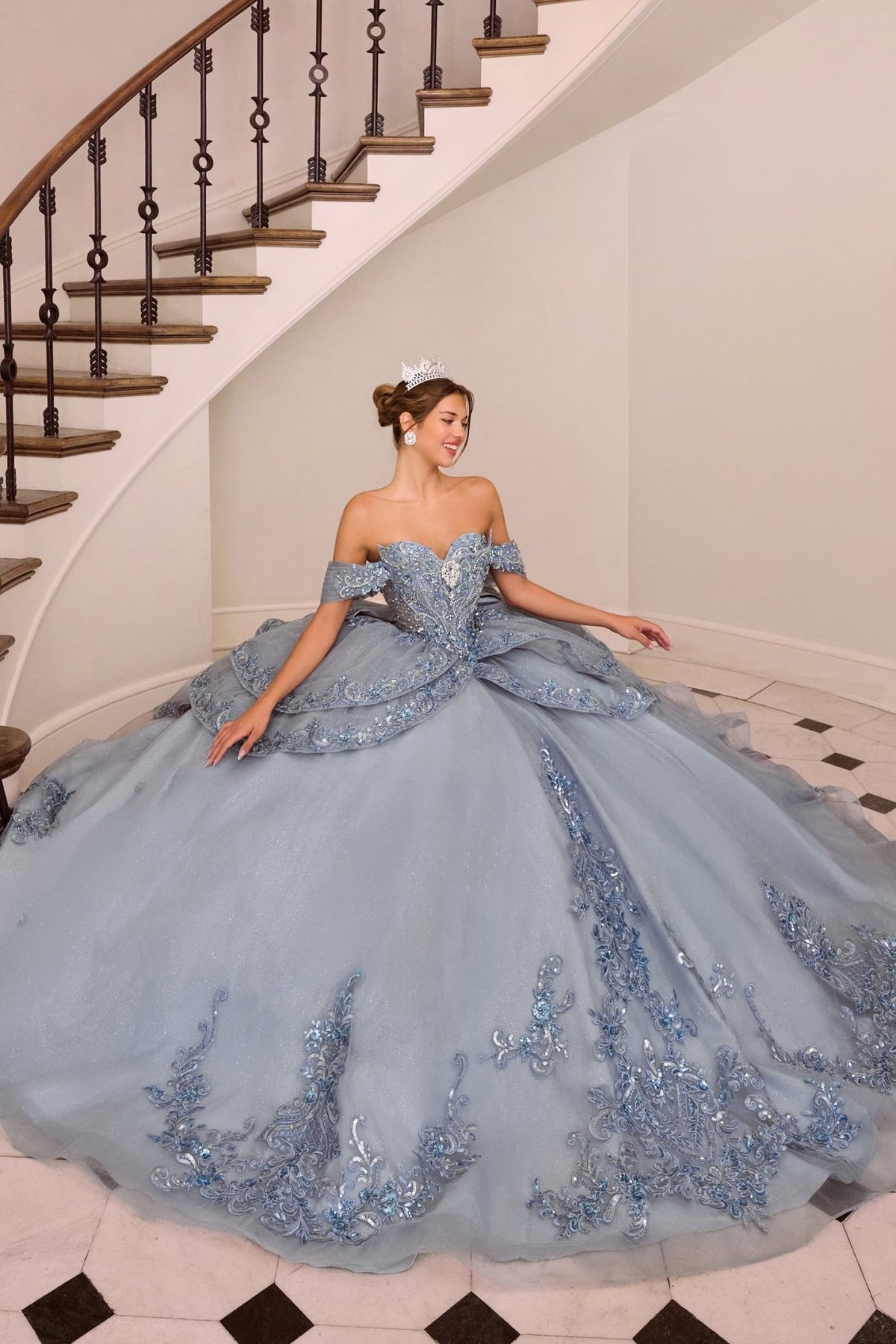 15729 - Ladivine by Cinderella Divine