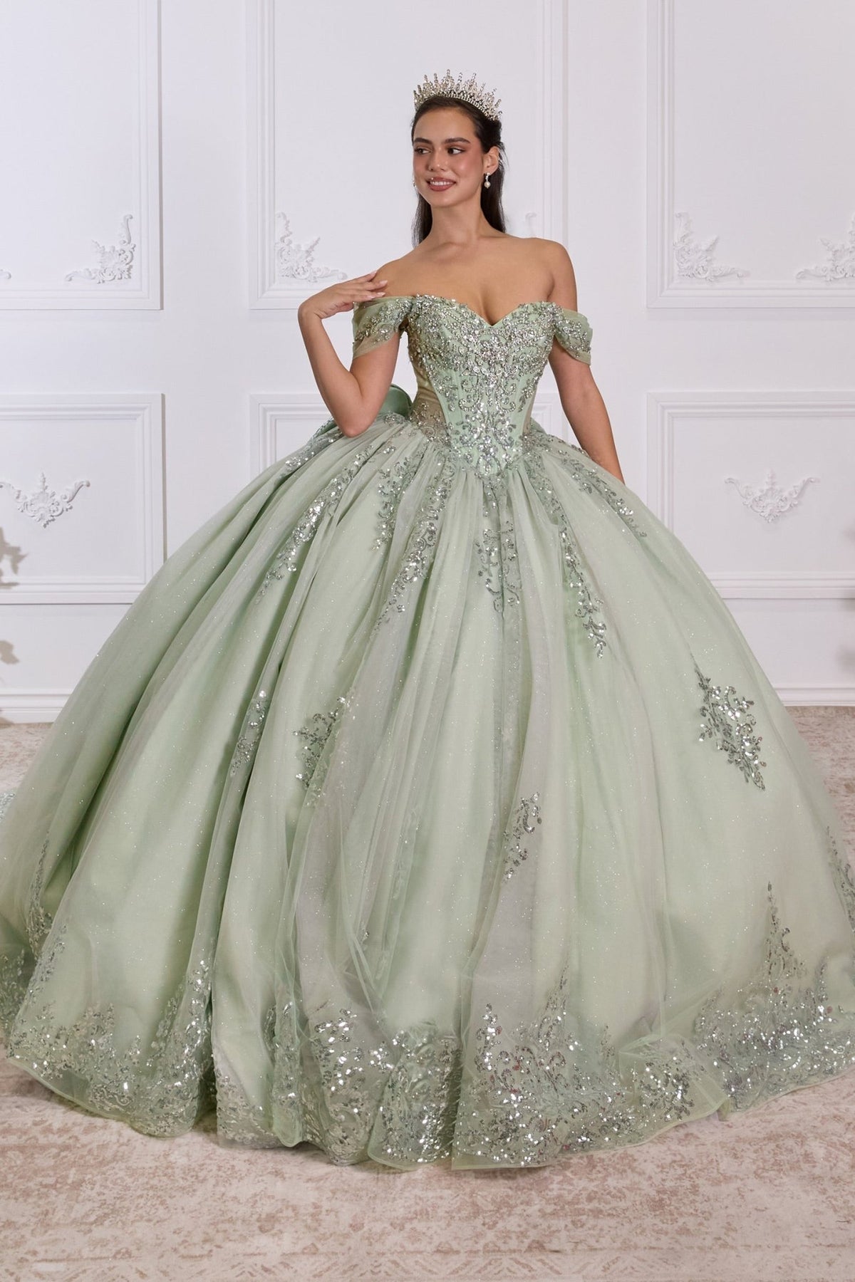 15730 - Ladivine by Cinderella Divine