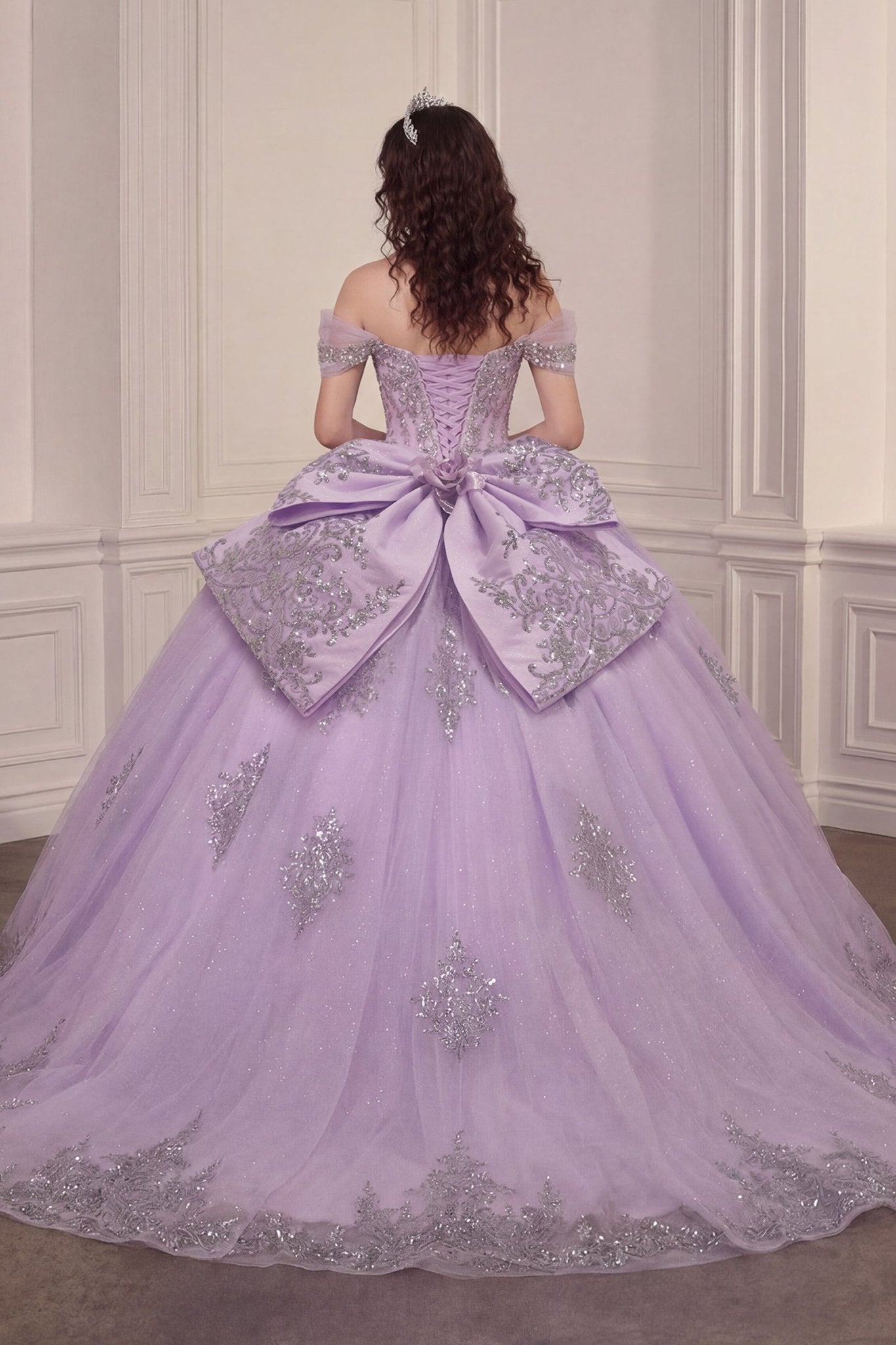 15730 - Ladivine by Cinderella Divine