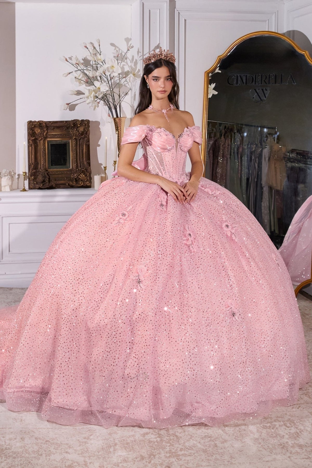 15740 - Ladivine by Cinderella Divine
