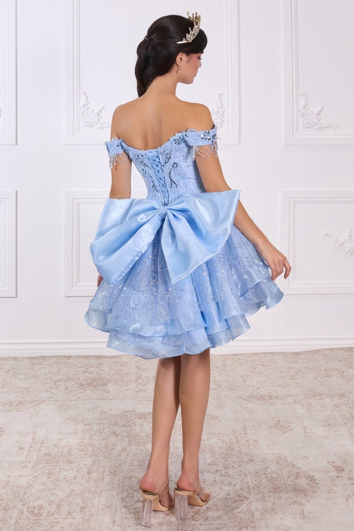 15742 - Ladivine by Cinderella Divine