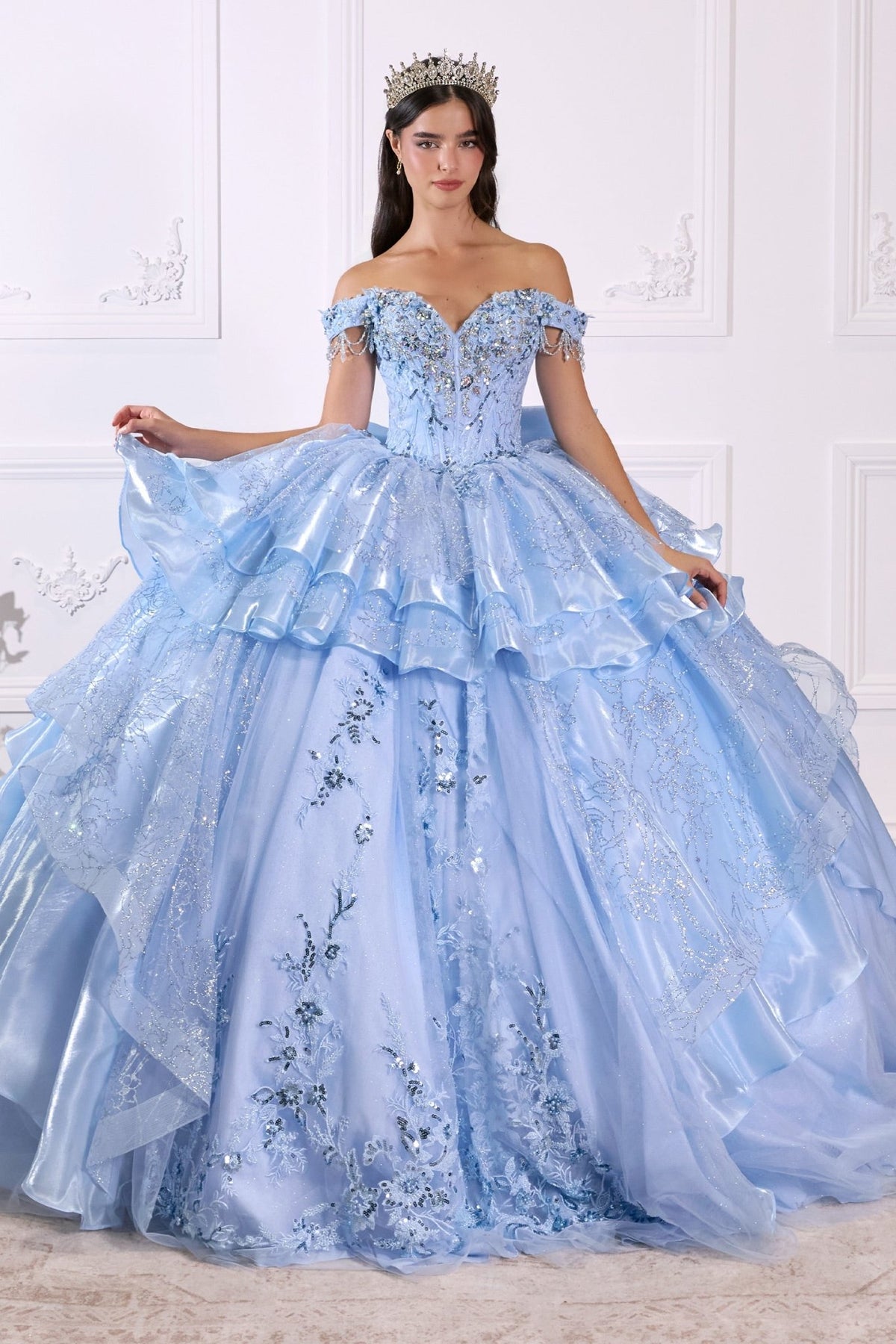 15742 - Ladivine by Cinderella Divine