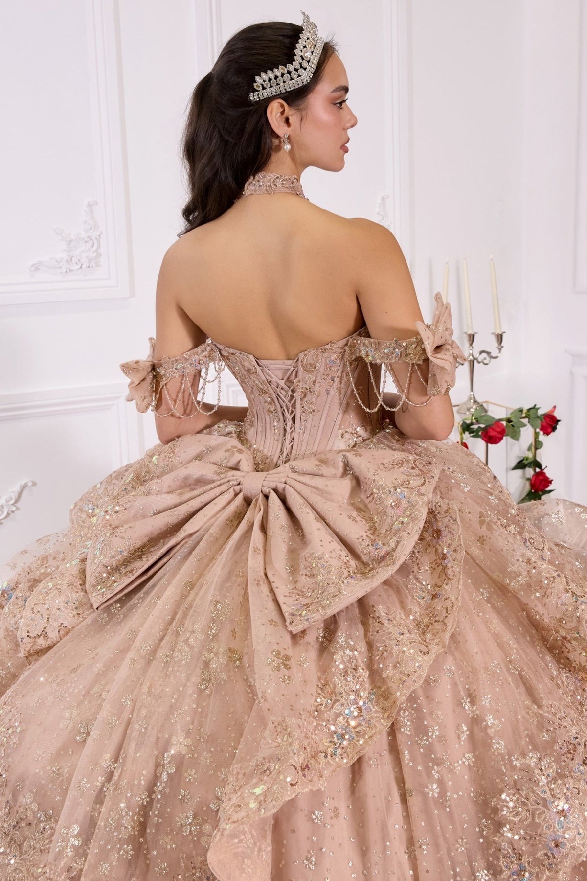 15743 - Ladivine by Cinderella Divine