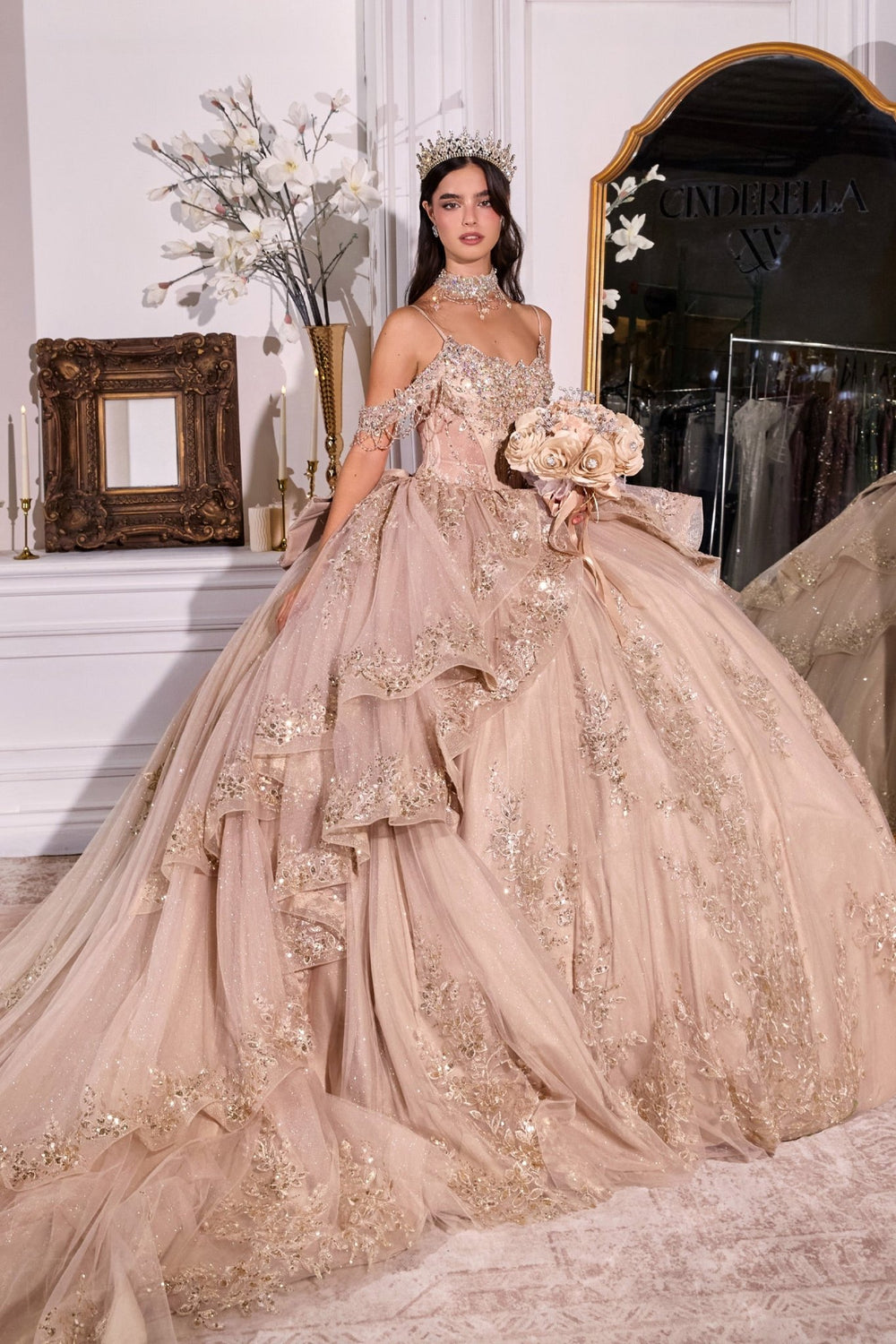 15748 - Ladivine by Cinderella Divine