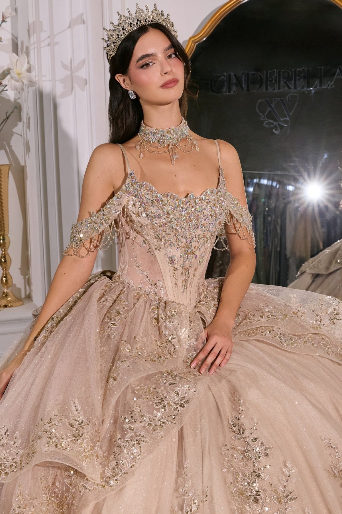 15748 - Ladivine by Cinderella Divine
