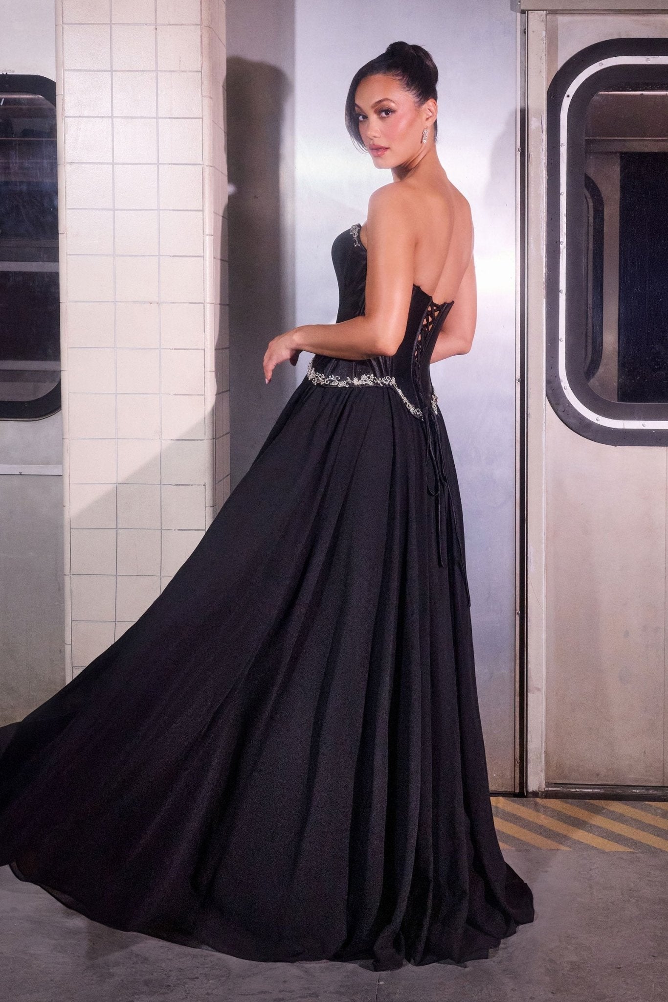 CD668 - Ladivine by Cinderella Divine