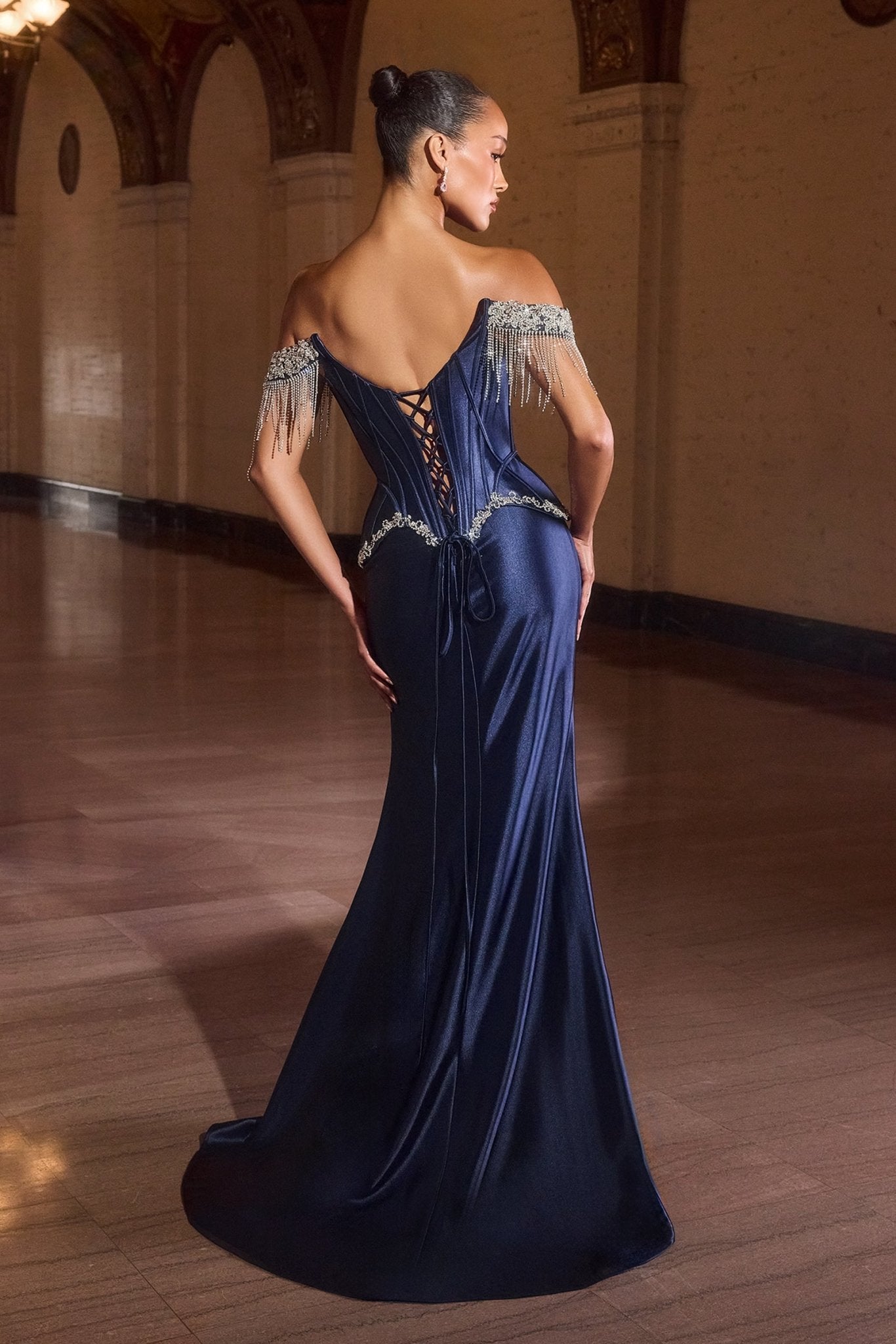 CD688 | FITTED DRESS – Ladivine by Cinderella Divine | Shop Trendy