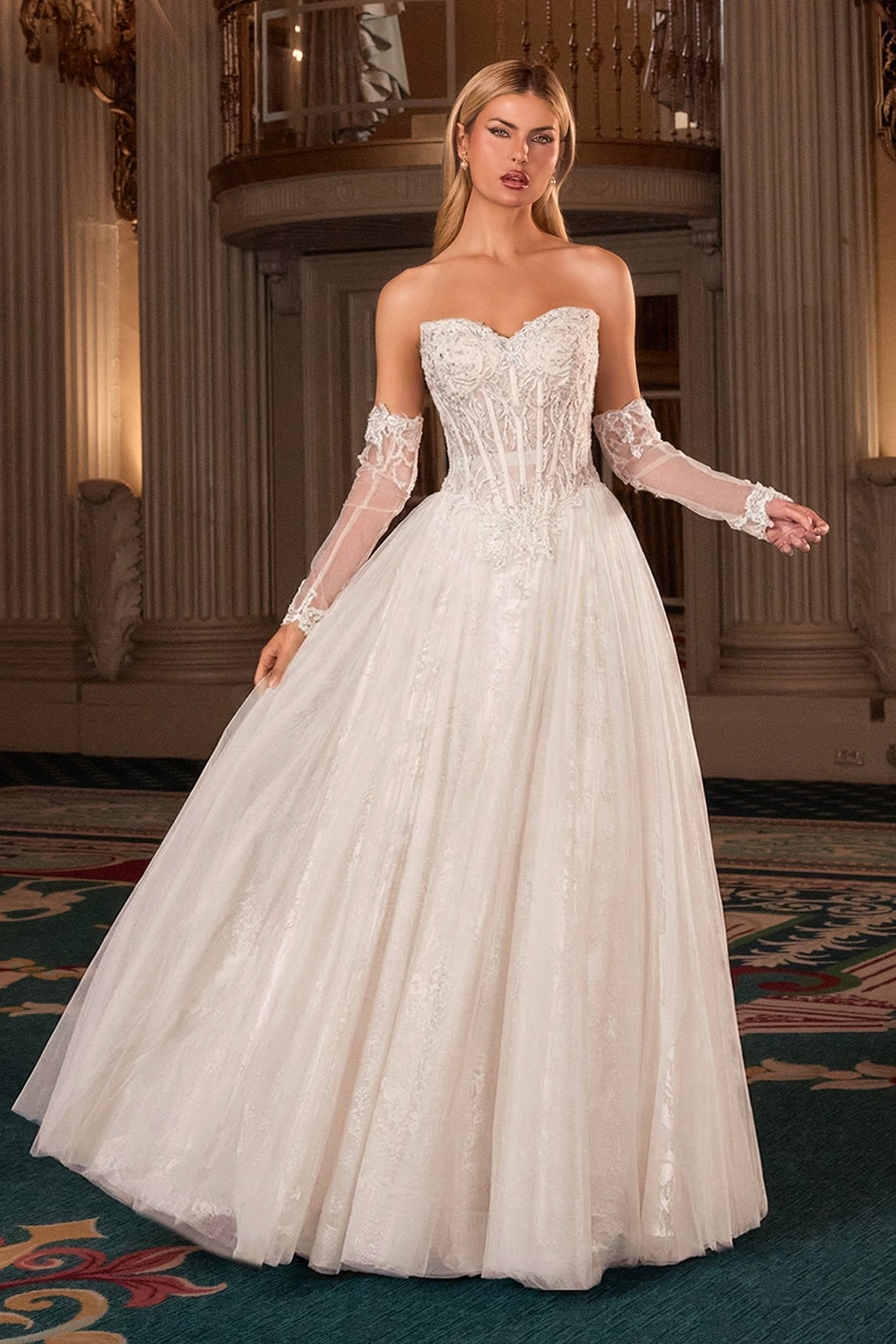 CD717W - Ladivine by Cinderella Divine