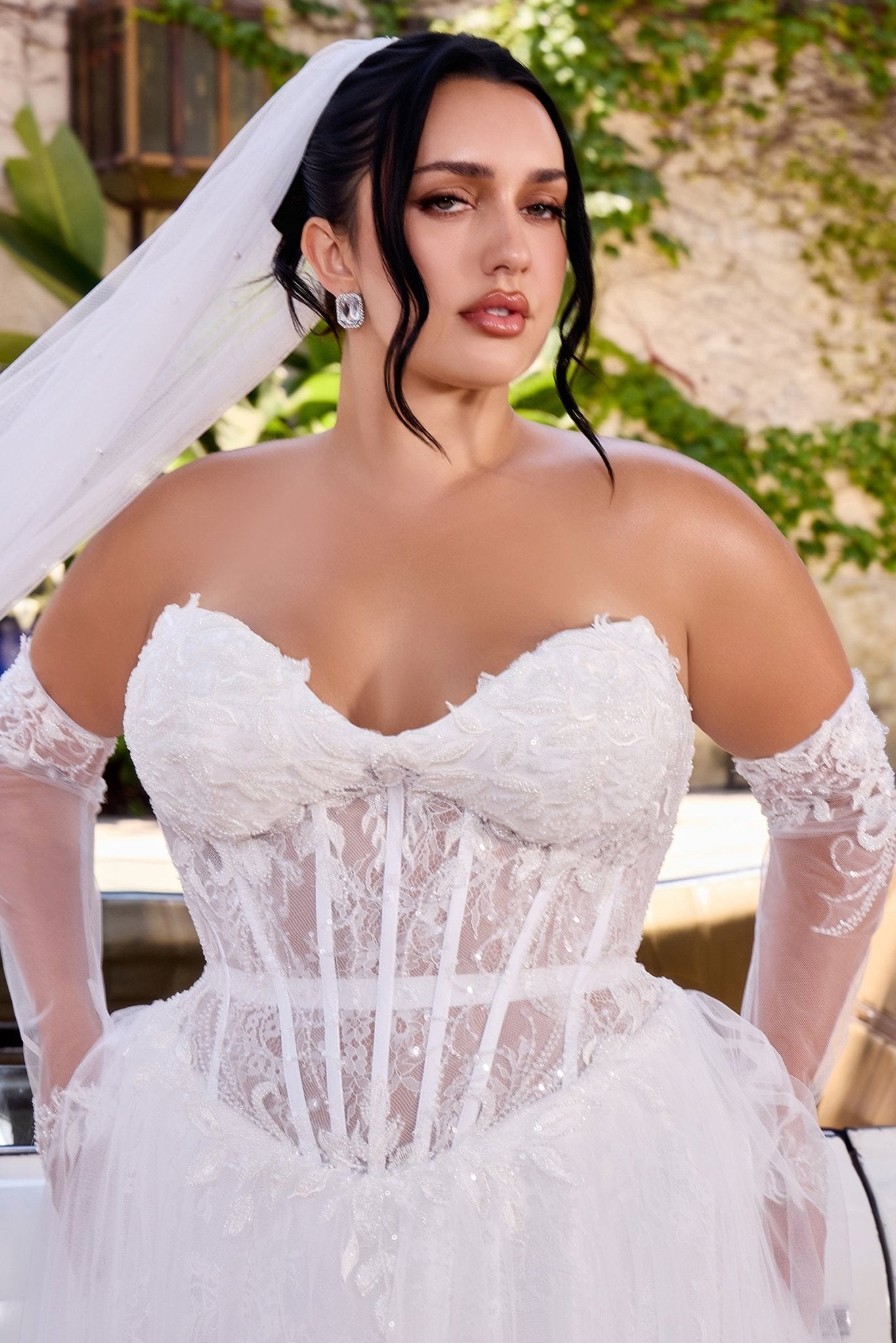 CD717W - Ladivine by Cinderella Divine
