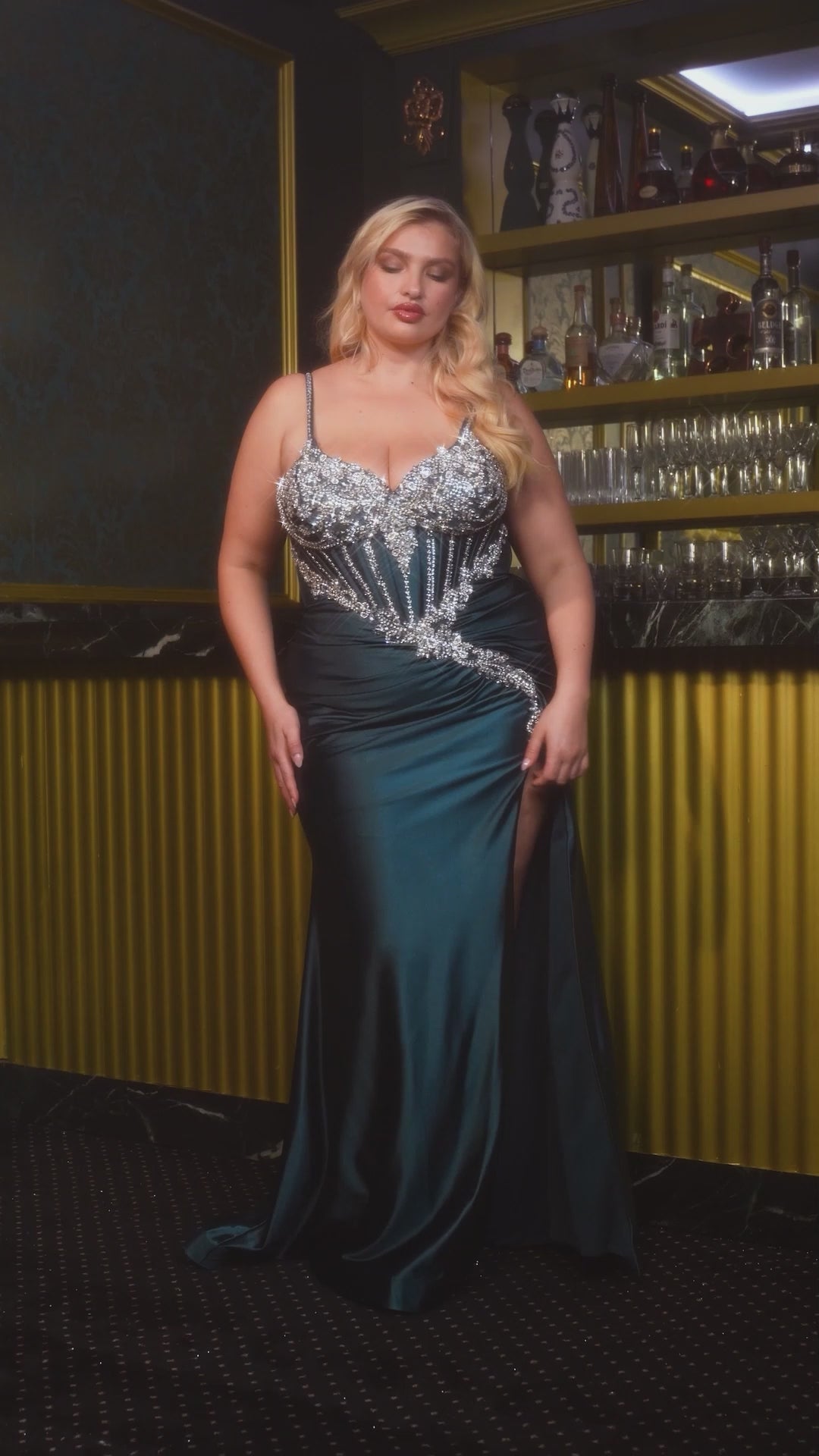 CM383C | FITTED DRESS – Ladivine by Cinderella Divine | Shop