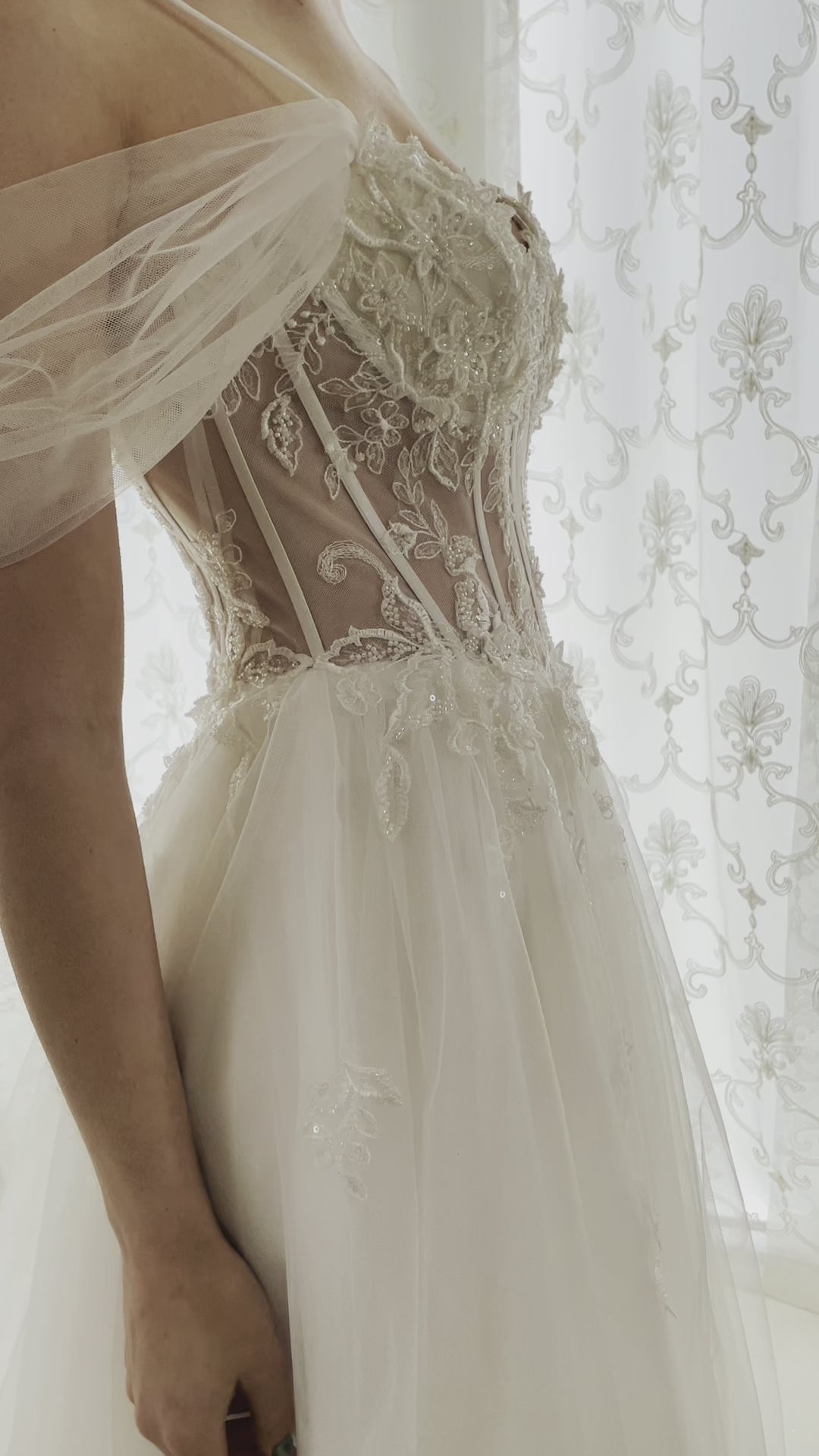 Layered Tulle A-line Bridal Gown | Ladivine By Cinderella Divine