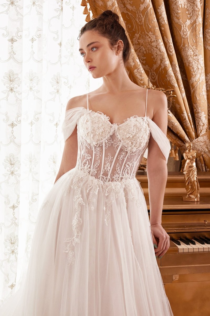Layered Tulle A-line Bridal Gown | Ladivine By Cinderella Divine Layered Tulle A-line Bridal Gown | Ladivine By Cinderella Divine